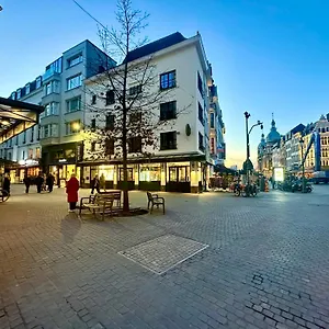 Luxury Historic Center By Rikas Apartment Antwerp